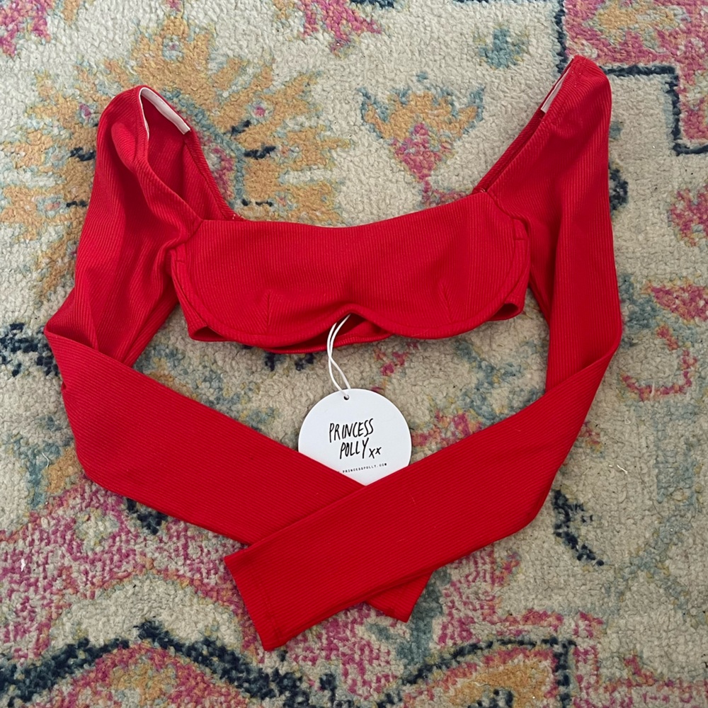 PRINCESS POLLY NWT TOP